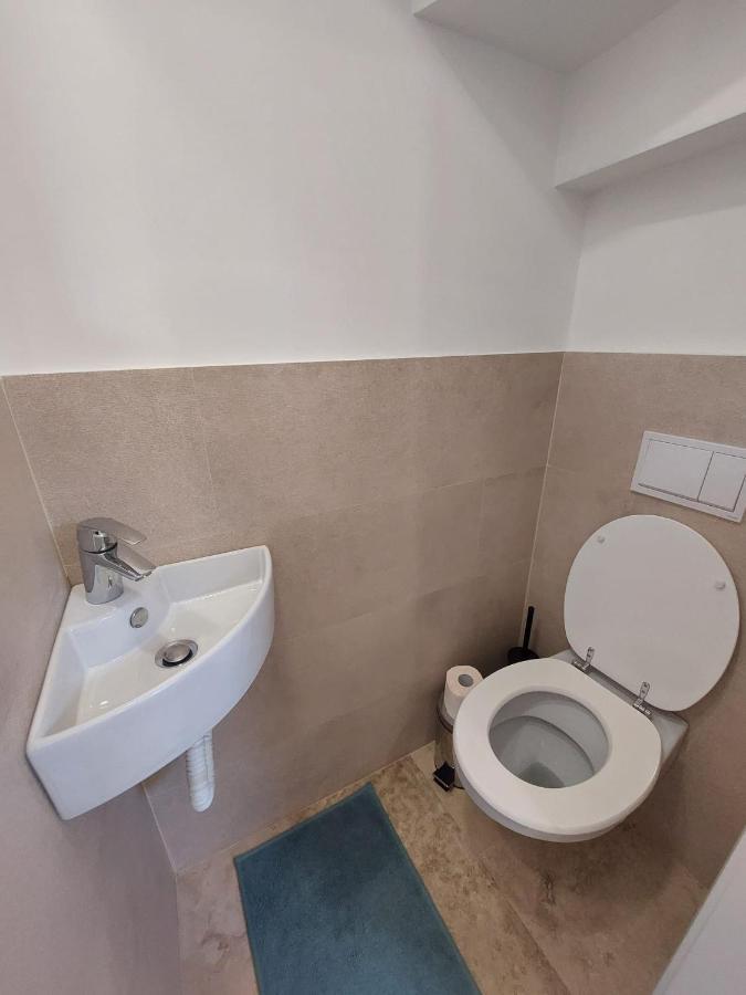 Sweet Dreams Suites Lovely Duplex Universitate Boekarest Buitenkant foto