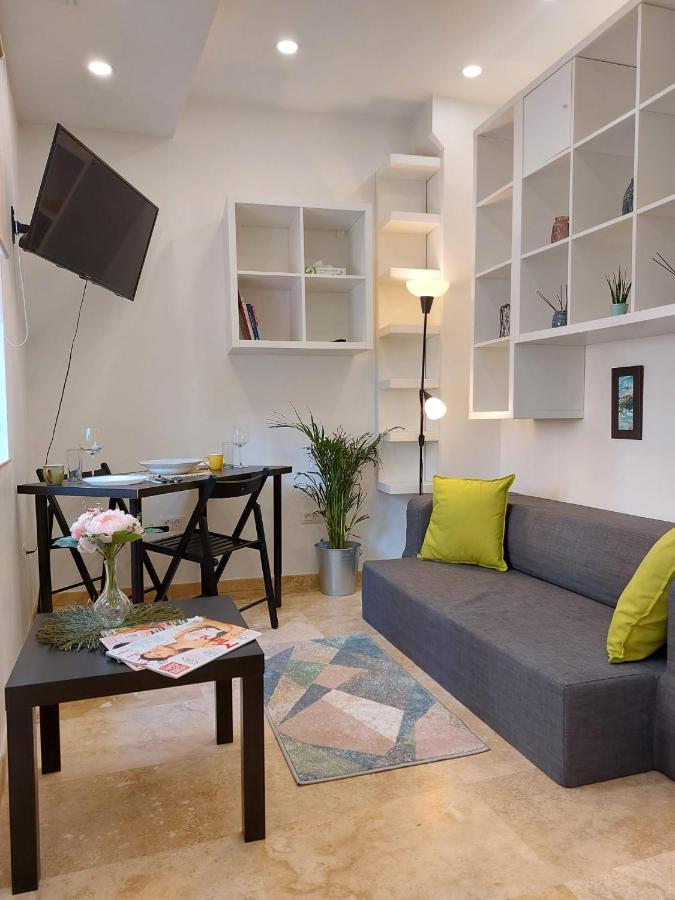 Sweet Dreams Suites Lovely Duplex Universitate Boekarest Buitenkant foto
