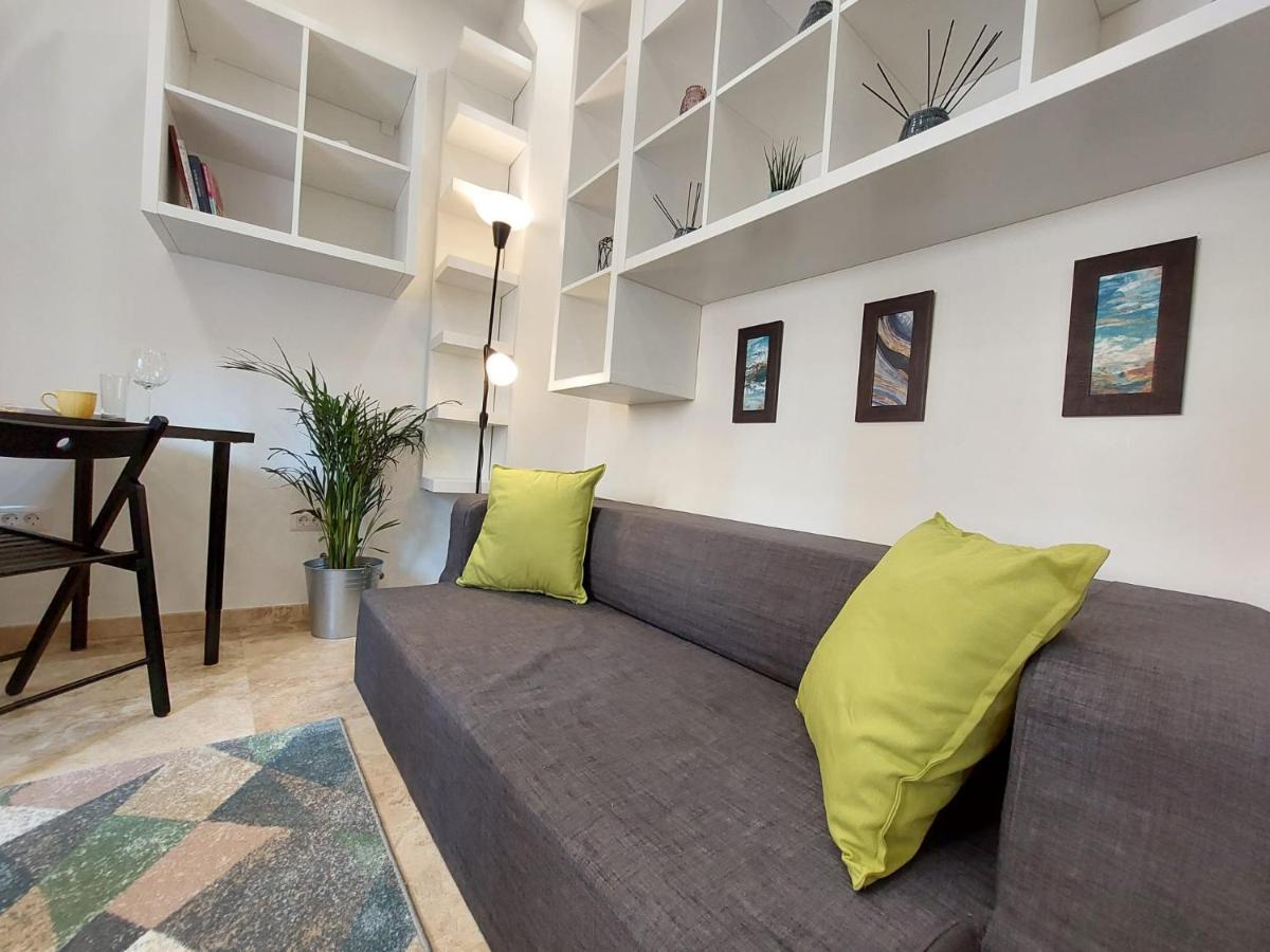 Sweet Dreams Suites Lovely Duplex Universitate Boekarest Buitenkant foto